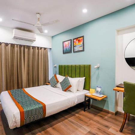 Apex Beacon Hotel, Mumbai Exterior photo